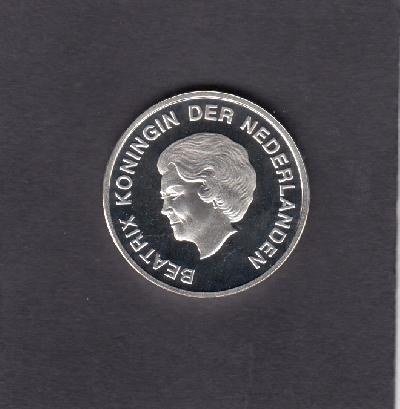 Beschrijving: 5 Florin 25 YEAR QUEEN BEATRIX